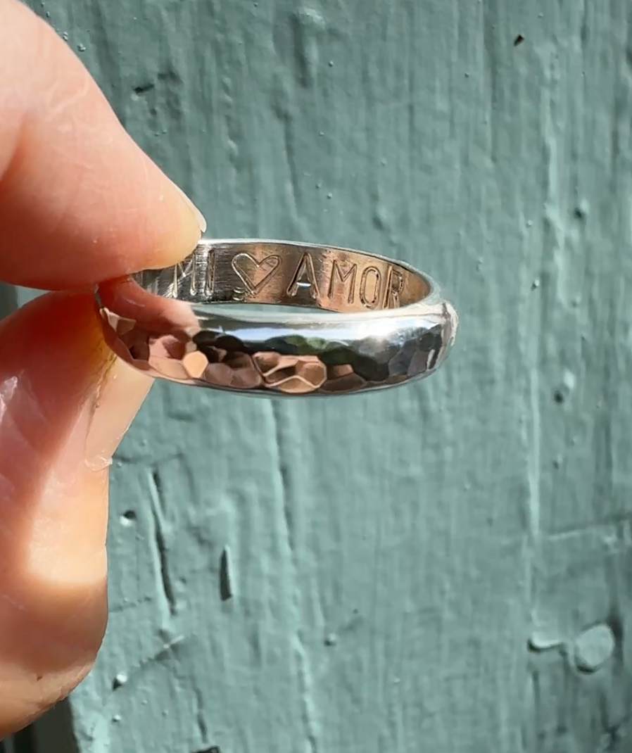 Wildstone Classic Hammered Ring